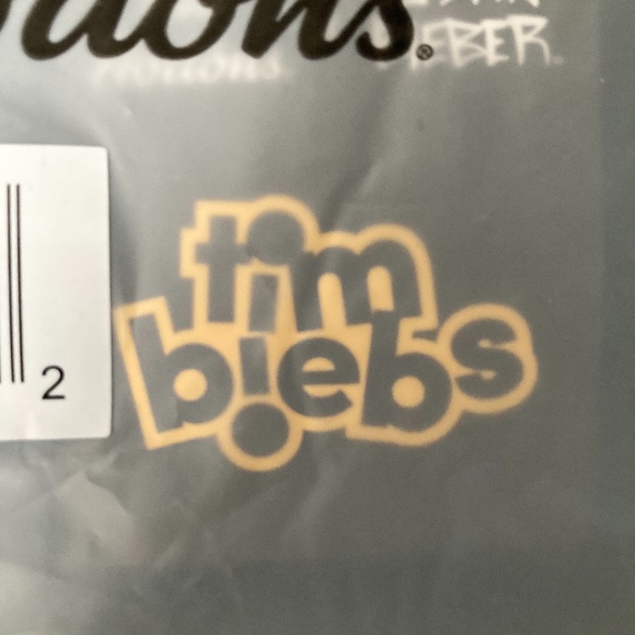 Justin Bieber x Tim Hortons Tuque Beanie Winter Hat - Picture 2 of 4